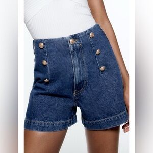 Zara Gold Button Denim Shorts. Size 10.